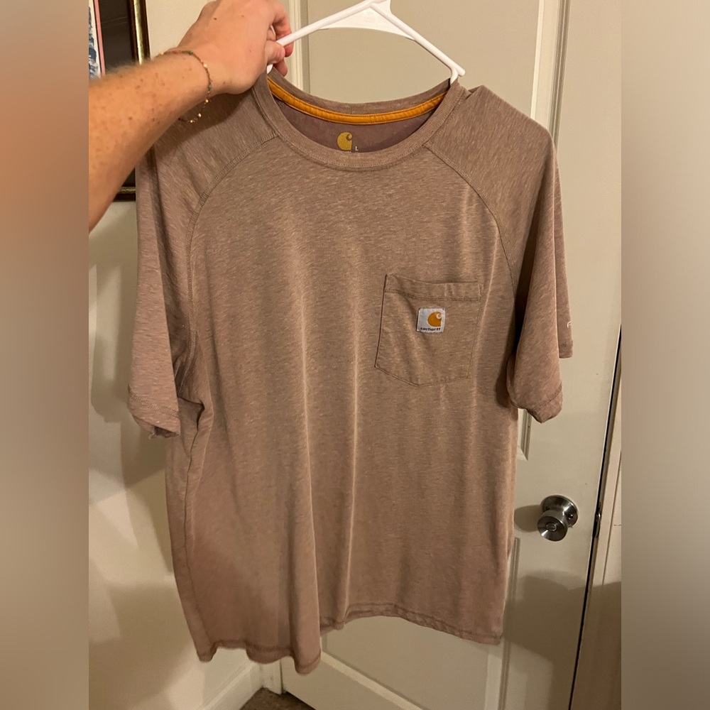 Men’s Carhartt shirt